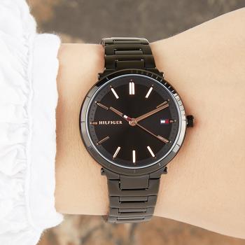 【Tommy Hilfiger】1782409 雅緻時尚 簡約大三針 鋼錶帶女錶 34mm 黑/玫瑰金