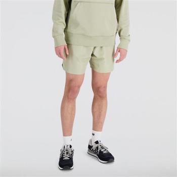 New Balance 男裝 短褲 梭織 7吋 美版 綠【運動世界】MS33513FUG