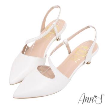 Ann’S高訂綿羊皮-性感腳背曲線後拉帶低跟尖頭鞋5cm-白
