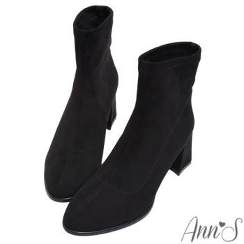 Ann’S真絲彈力絨~直腿濾鏡貼腿極修飾粗跟短靴6cm-黑