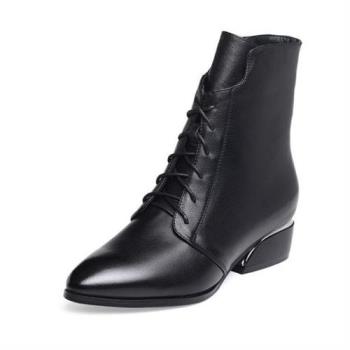 JP Queen New York 時尚綁帶尖頭粗跟女款短靴(黑色)