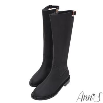 Ann’S防潑水材質-性感後挖空及膝平底長靴3cm-黑(版型偏小)