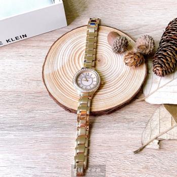 AnneKlein 安妮克萊恩女錶 28mm 玫瑰金圓形精鋼錶殼 玫瑰金色簡約, 貝母錶面款 AN00216
