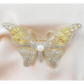 ANGEL 法式高貴蝴蝶珍珠耀眼鋯石2用胸針別針(金色)