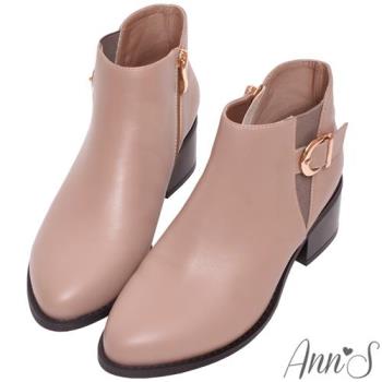 Ann’S波琳-真皮小羊皮切爾西圓釦帶粗跟短靴5cm-卡其(版型偏小)