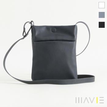 【MAVIE】日本品牌 防水斜背包 側背包 薄款 A6隨身包 腰包 胸包 單肩背包 輕量簡約包【2-290】