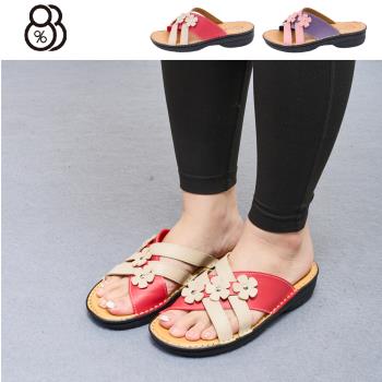 【88%】MIT台灣製 跟高3.5cm 小花朵撞色線條 細工縫線厚底拖鞋 涼拖鞋 2色