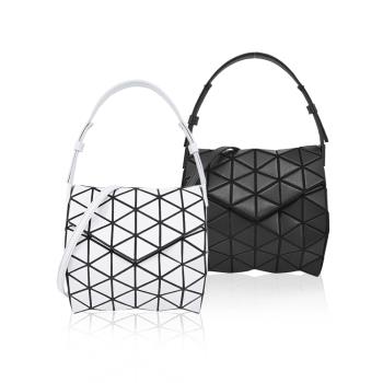 ISSEY MIYAKE 三宅一生 BAOBAO TORSO 霧面信封肩背/斜背包(多色選)-慈濟