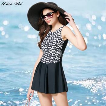 【SARBIS 沙兒斯品牌】流行大女連身裙泳裝 NO.B9824078