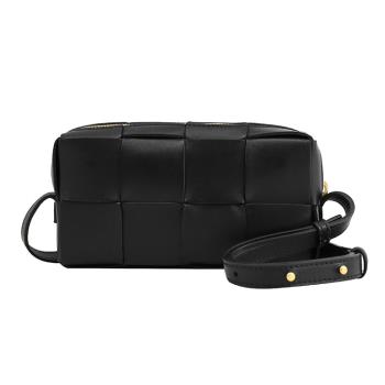 BOTTEGA VENETA 755031 Mini Cassette 大編織迷你斜背包.黑色
