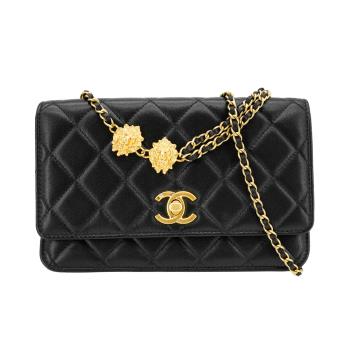 Chanel 展示品 菱格羊皮獅頭裝飾金鍊帶Woc斜背包(AP3424-黑)