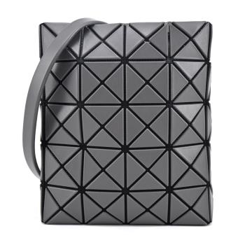 ISSEY MIYAKE 三宅一生 BAOBAO PRISM MATTE 4X5斜背包-深灰