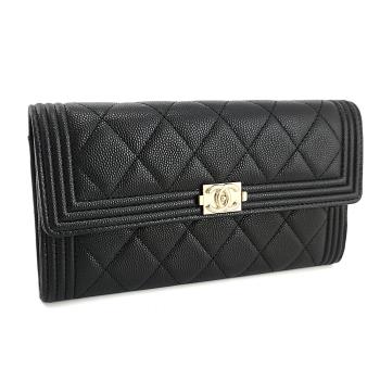九五成新展示品！CHANEL 黑色荔枝牛皮亮金雙C釦12卡信封長夾