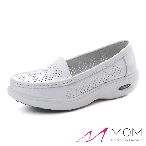 【MOM】真皮菱格縷空防滑氣墊機能護士鞋(白)