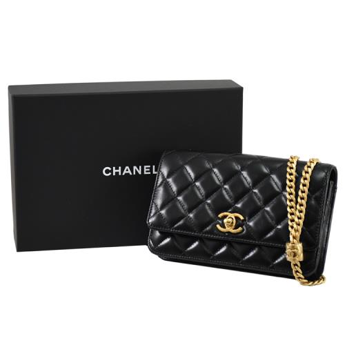 CHANEL AP3043 雙C 亮面小羊皮菱格金球WOC鍊包.黑金|CF/Coco 