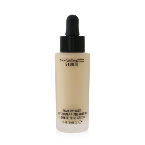 MAC Studio 水漾輕盈粉底液 SPF 30 - # NC25 (Light With Golden Peach Undertone)